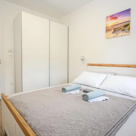 Apartment Lamat Tribalj (Primorsko-Goranska)